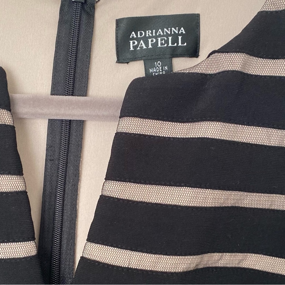 Adrianna Papell Illusion Black
Beige Bandage Slimming Bodycon
Dress size 10 - Picture 5 of 6